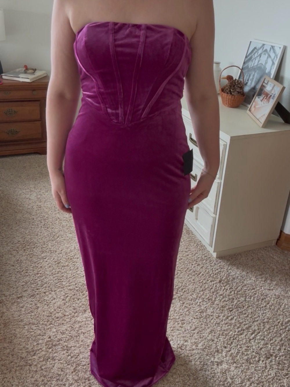 Lulu's Strapless Velvet Mermaid Gown in Deep Magenta